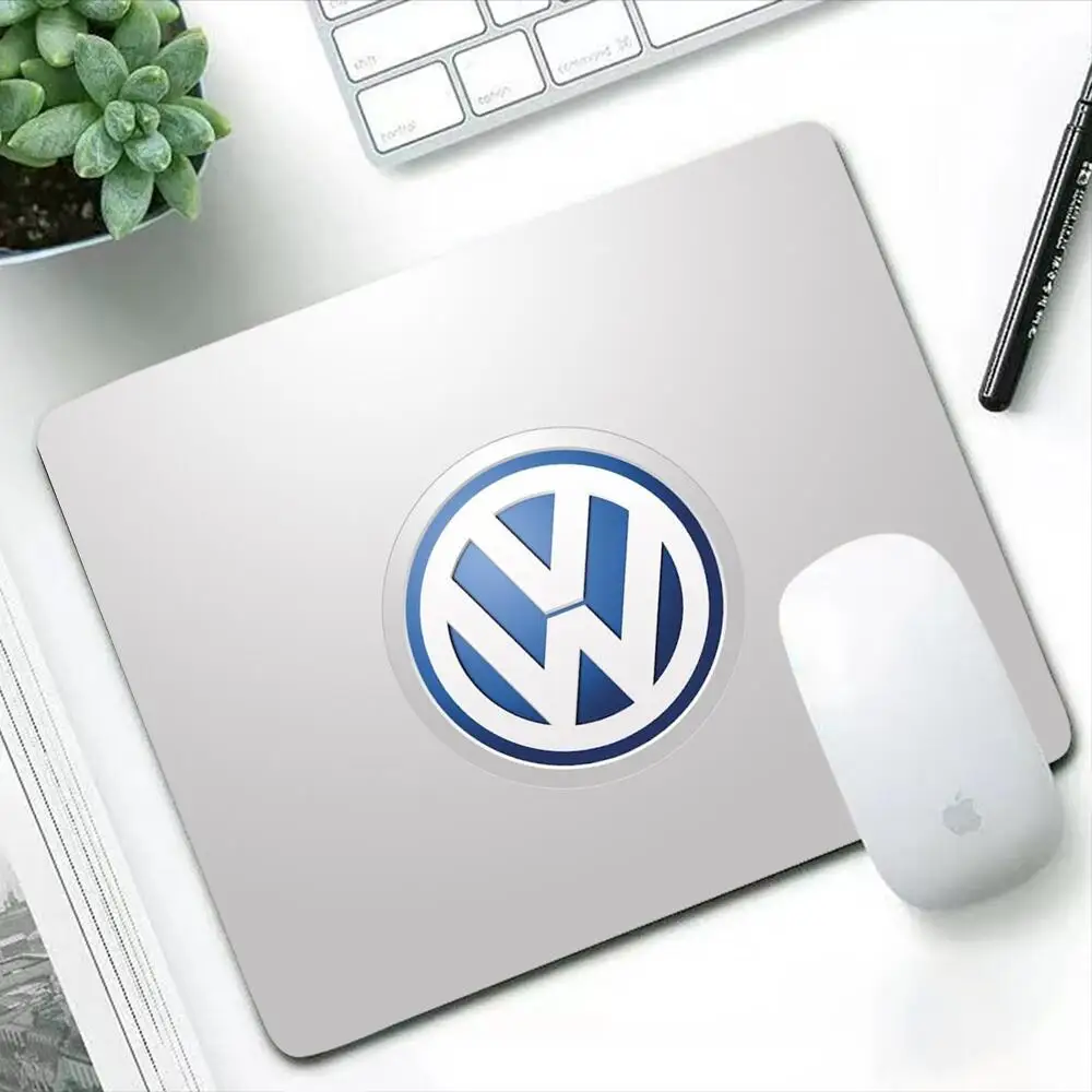 Volkswagen Kodu Mouse Pad-Mängude Tarvikud Arvuti Klaviatuuri Mousepad Looduslik Kautšuk Office Pehme Desktop Matt Luksus Mood